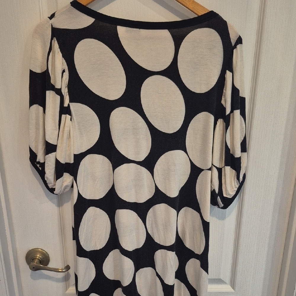 AZI Polka Dot Scoop-Neck Tunic Top - Black & Cream - Picture 6 of 6